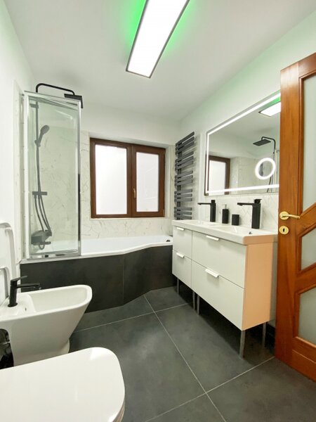 Fundeni Casa P+M cu teren 162 mp - situata pe malul lacului Fundeni, peninsula OSTROV